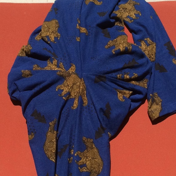 New OS Lularoe bear leggings - Picture 3 of 4